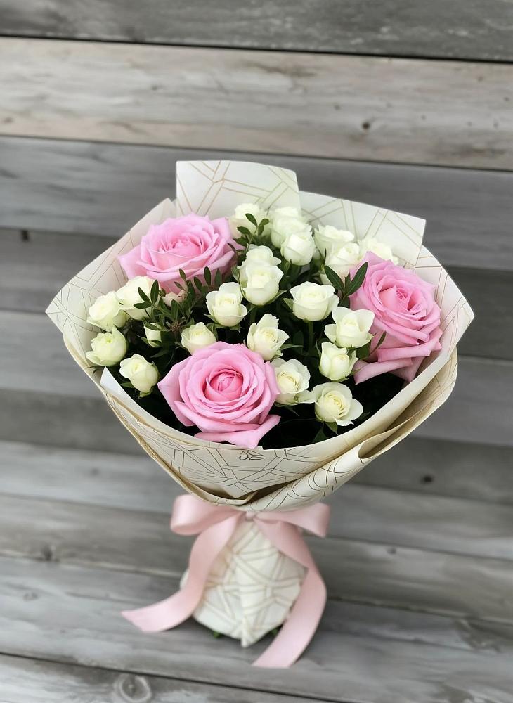 Букет цветов из: Розы в Харовске