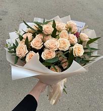 Букет Кремовые розы Латте в Харовске
