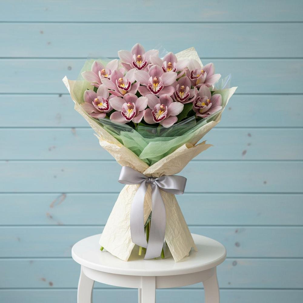 Букет цветов из: Орхидеи и Розы в Харовске