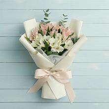 Букет цветов из:  Альстромерии в Харовске