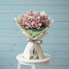 Букет цветов из:  Орхидеи и Розы в Харовске