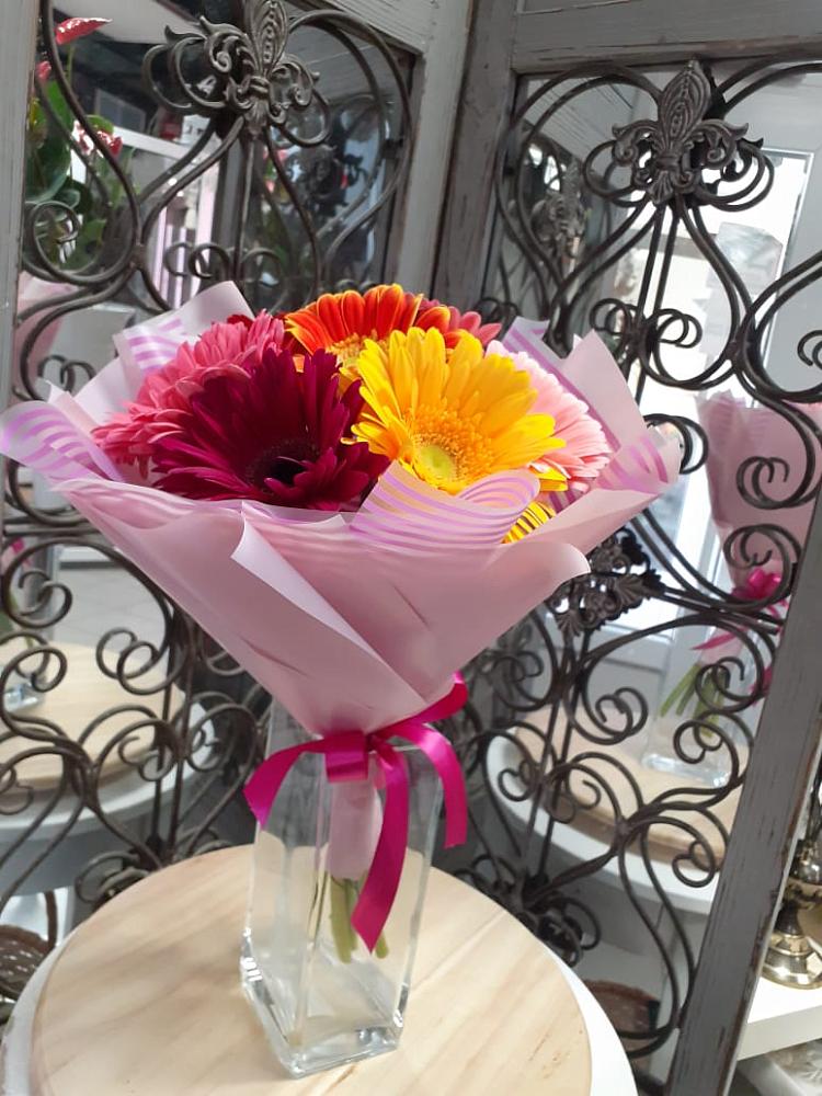 Букет цветов из: Герберы в Харовске