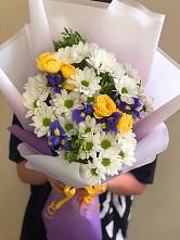 Букет цветов из:  Ирисы, Хризантемы и Розы #REPLACE_PRED# Харовске