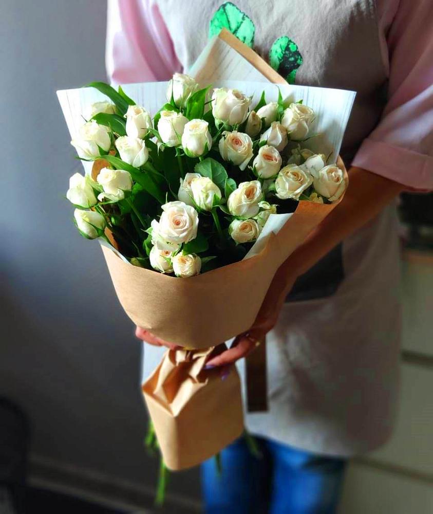 Букет цветов из: Розы в Харовске
