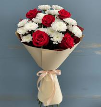 Букет цветов из:  Розы и Хризантемы в Харовске