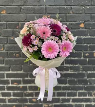Букет цветов из:  Герберы и Хризантемы #REPLACE_PRED# Харовске