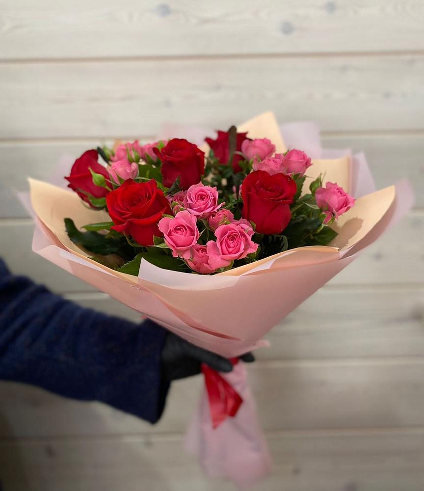 Букет цветов из: Розы в Харовске