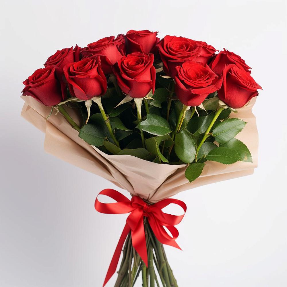 Букет 11 Красных роз Эдлесс Лав в Харовске