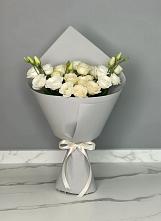 Букет цветов из:  Розы и Лизиантусы #REPLACE_PRED# Харовске